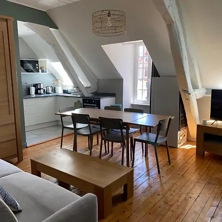 Studio, Appartement 4-7 pers et Suite détente avec Spa Quartier Cathédrale Autun Extérieur photo